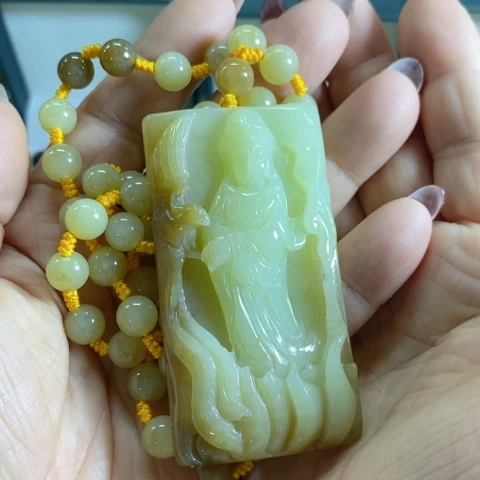 和田玉挂件未镶嵌