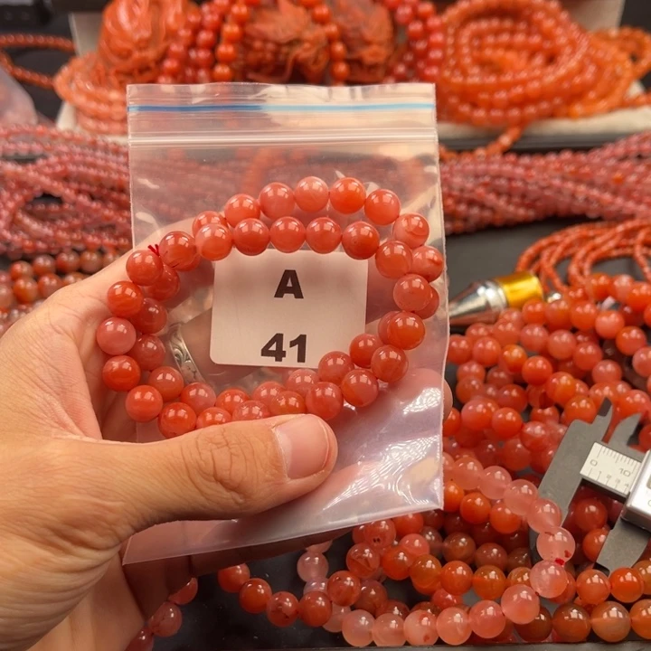 南红玛瑙未镶嵌多样性发货默认微瑕称重9mm