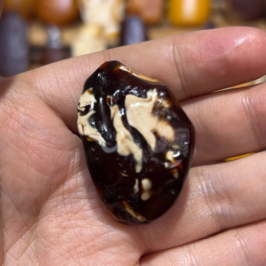 定制琥珀未镶嵌琥珀蜜蜡