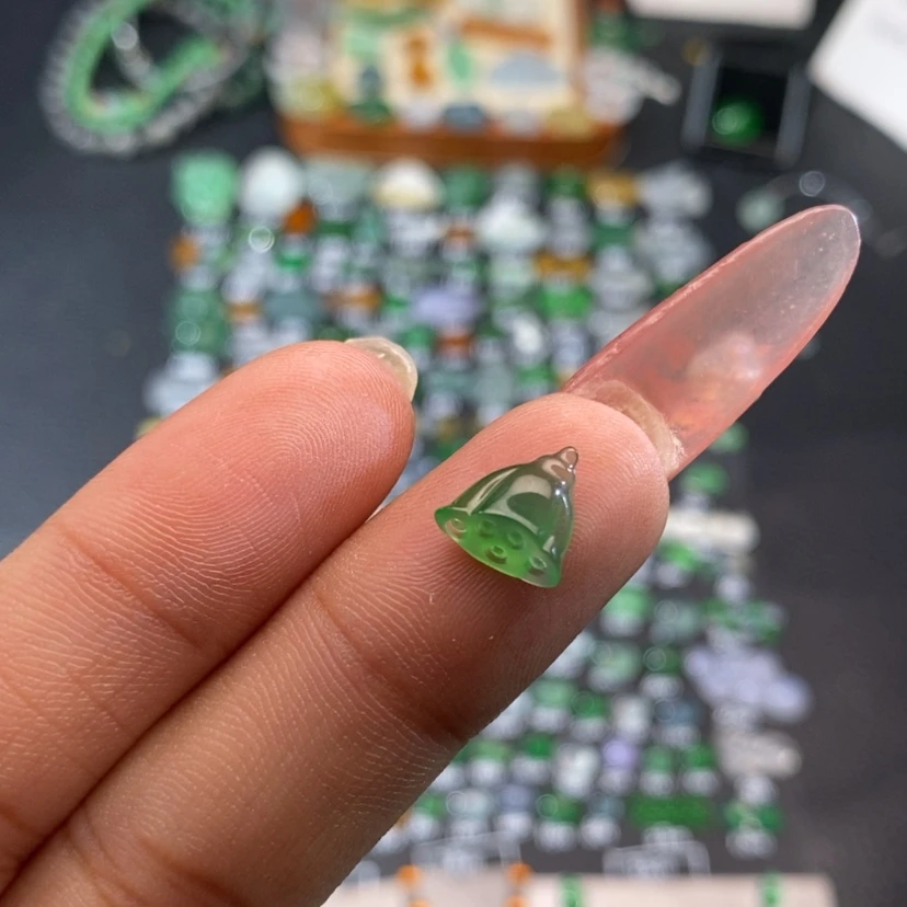 【闪购商品】翡翠挂件未镶嵌莲蓬