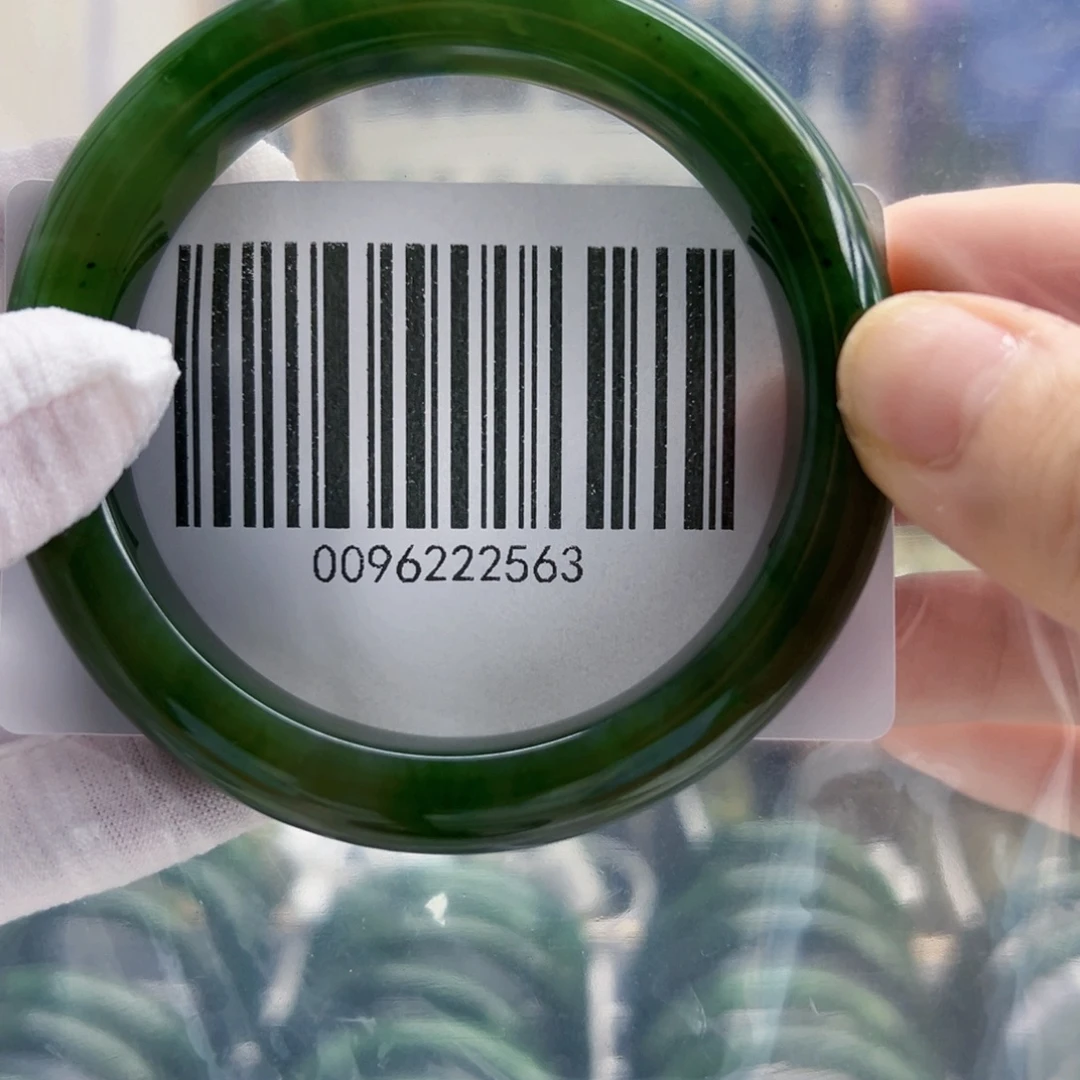 和田玉未镶嵌手镯包容5859