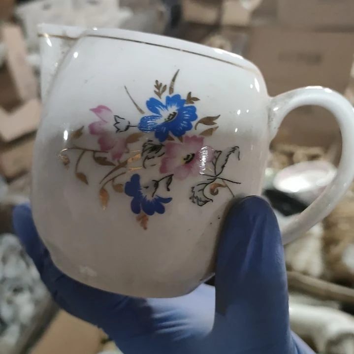 摆件陶瓷盘子碗啥都有