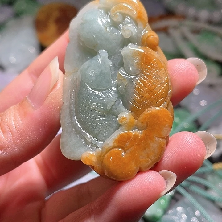 颈饰未镶嵌翡翠天