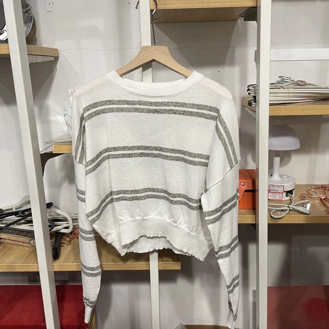 T恤气质女士外穿薄款简约505