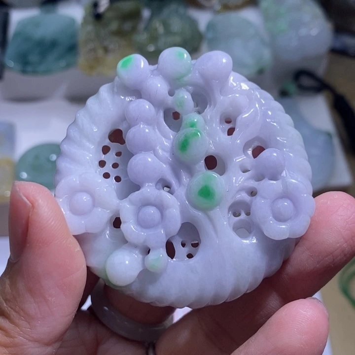 【闪购商品】颈饰未镶嵌翡翠山水