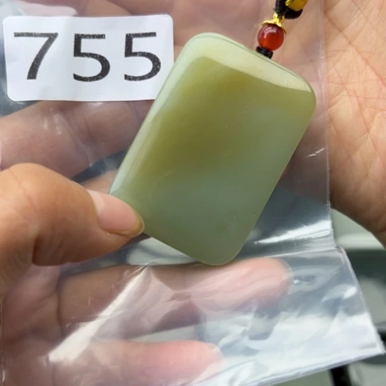 未镶嵌和田玉珠宝半成品