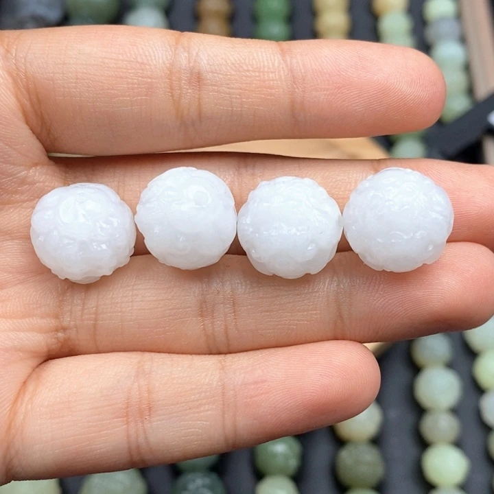 和田玉未镶嵌珠宝半成品