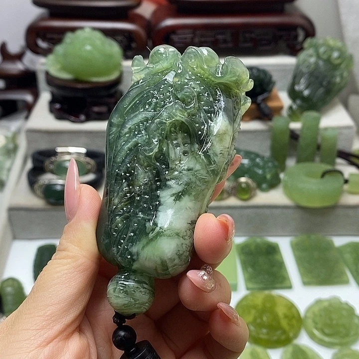 未镶嵌岫玉手把件