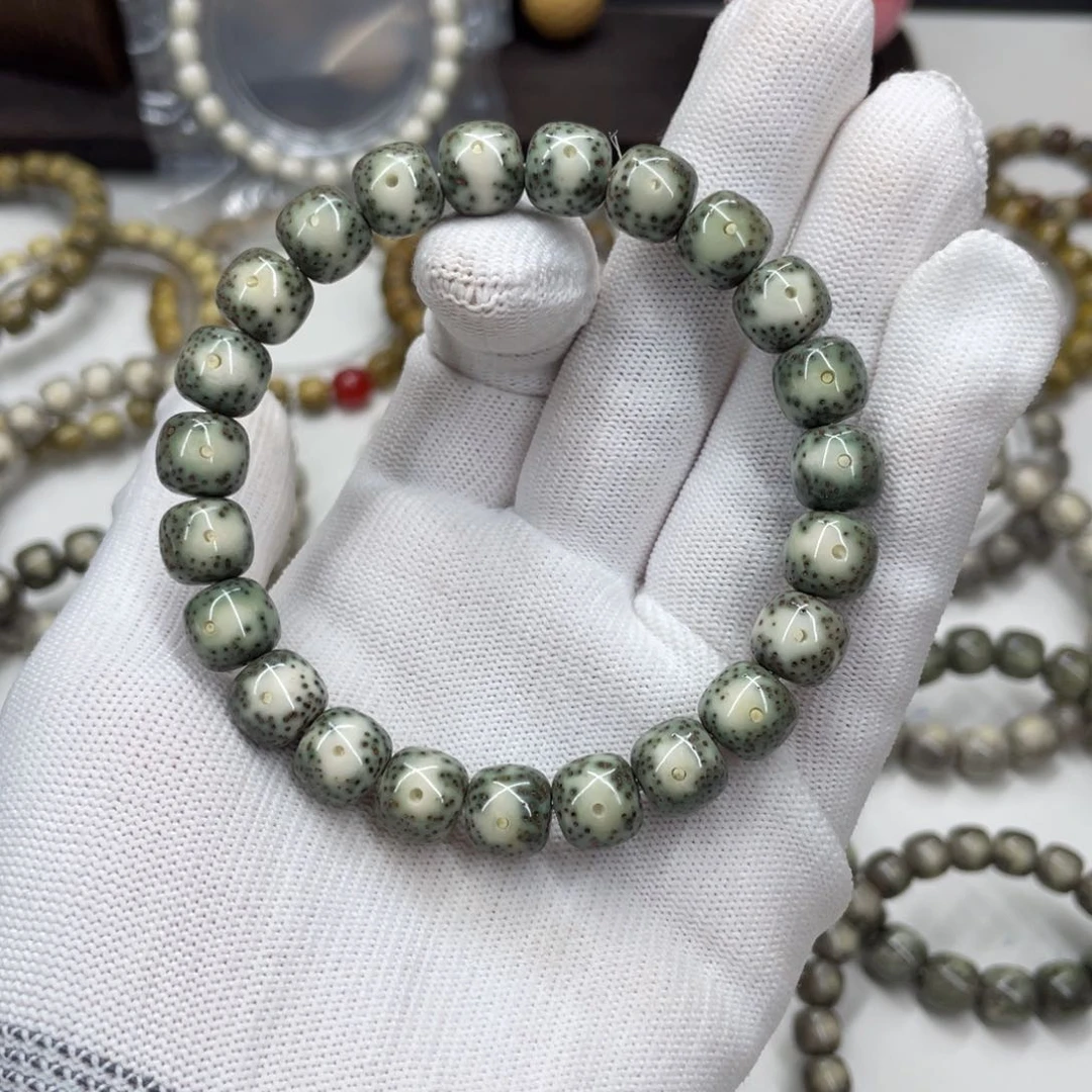 星月菩提手串瓦*其10mm绿包白黄金瞳