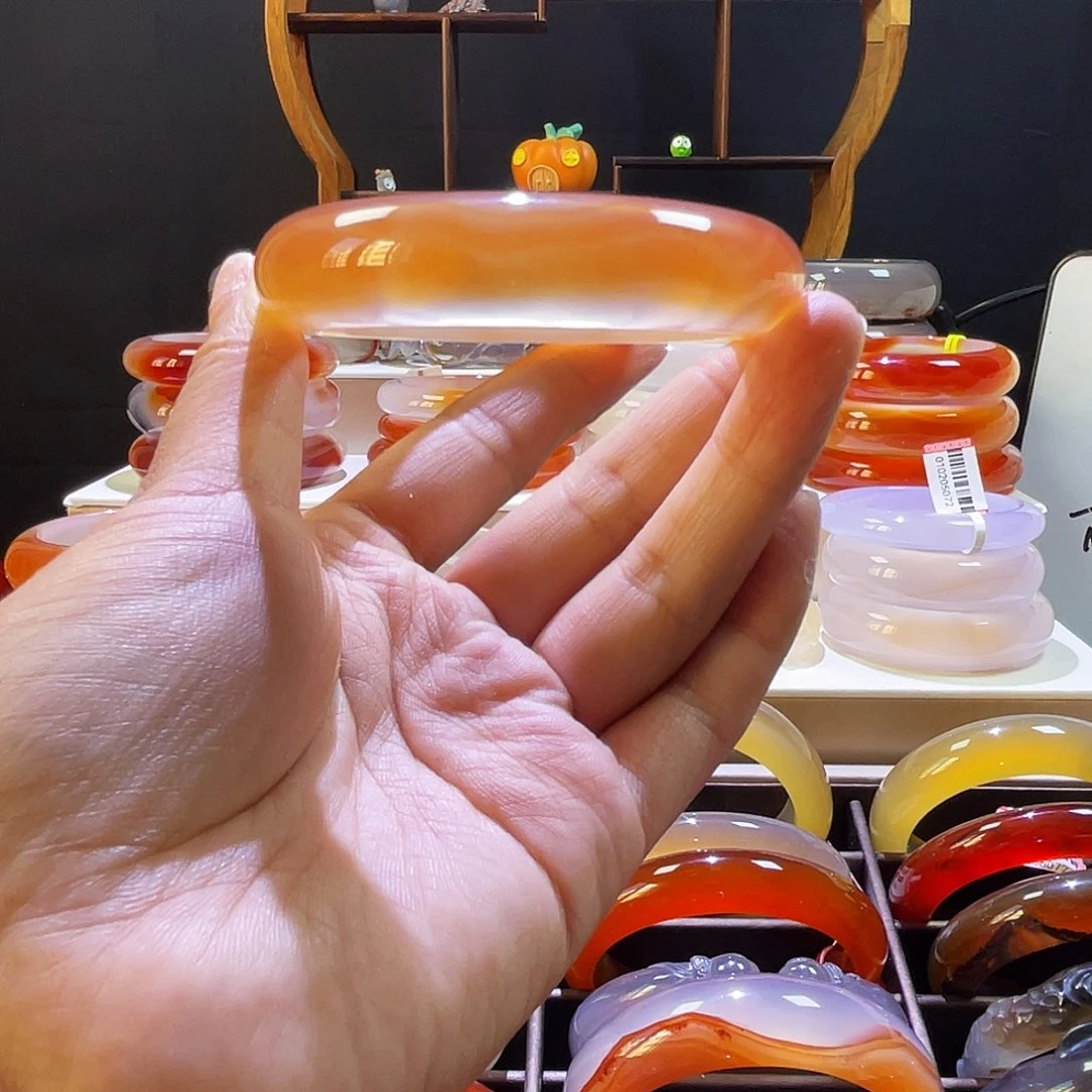 手镯玛瑙/玉髓未镶嵌