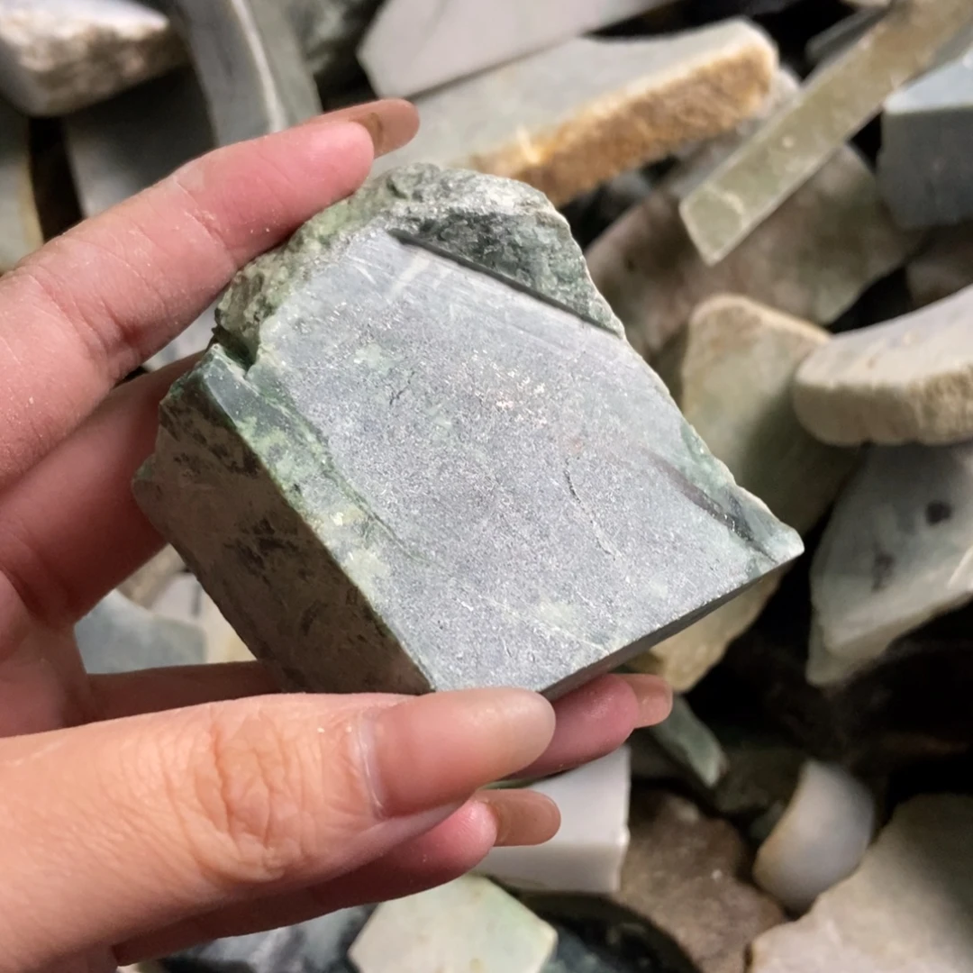 翡翠未镶嵌挂件天然翡翠