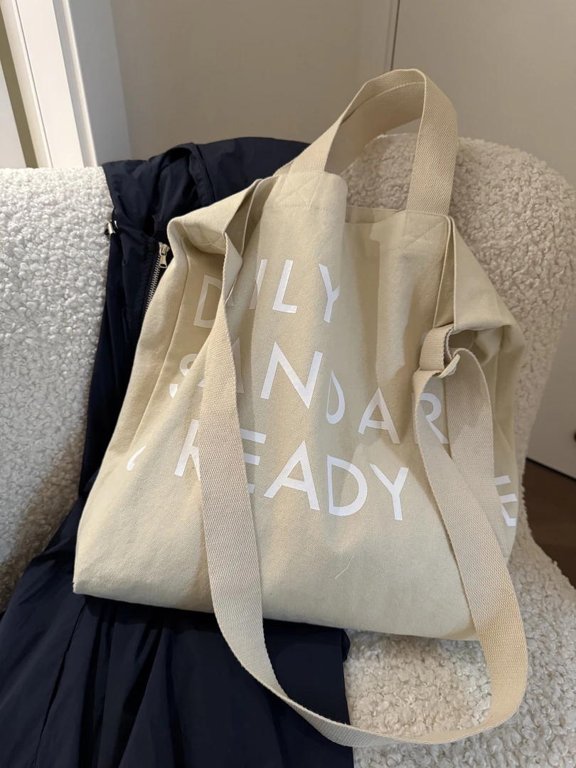 “慢生活”高定版 软而有型原色字母环保托特包女