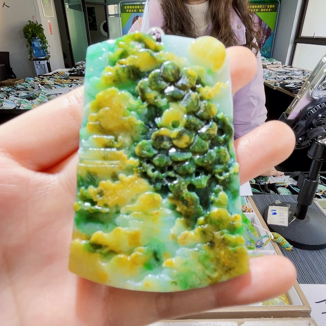 颈饰未镶嵌翡翠翡翠
