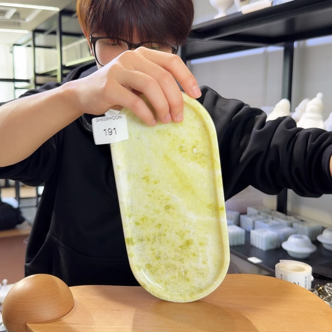 大理石191。  爱尔兰绿赛道盘。