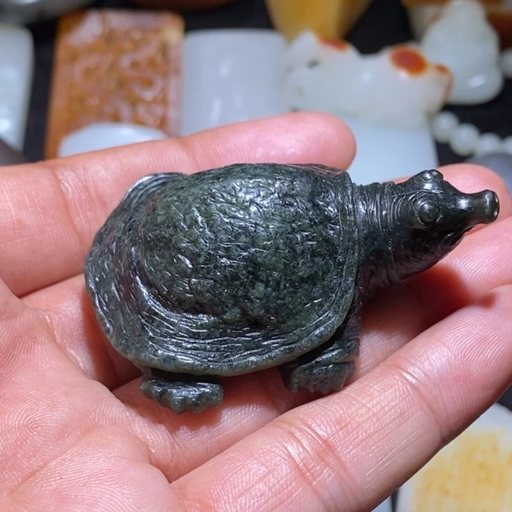 和田玉未镶嵌吊坠(不含链)