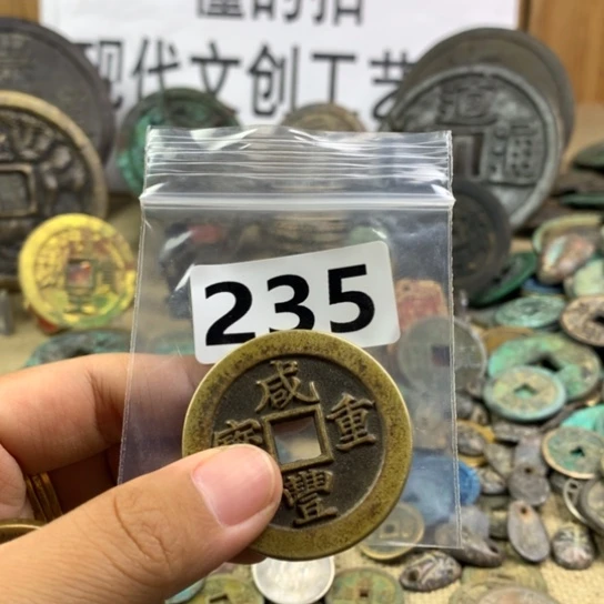 有***心铜现代文创工艺品