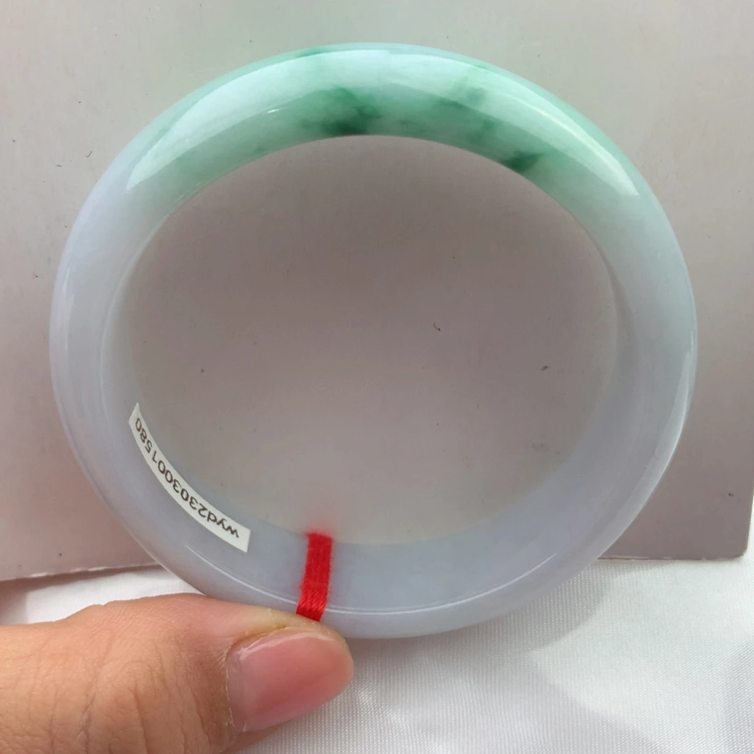 未镶嵌手镯翡翠纯天然