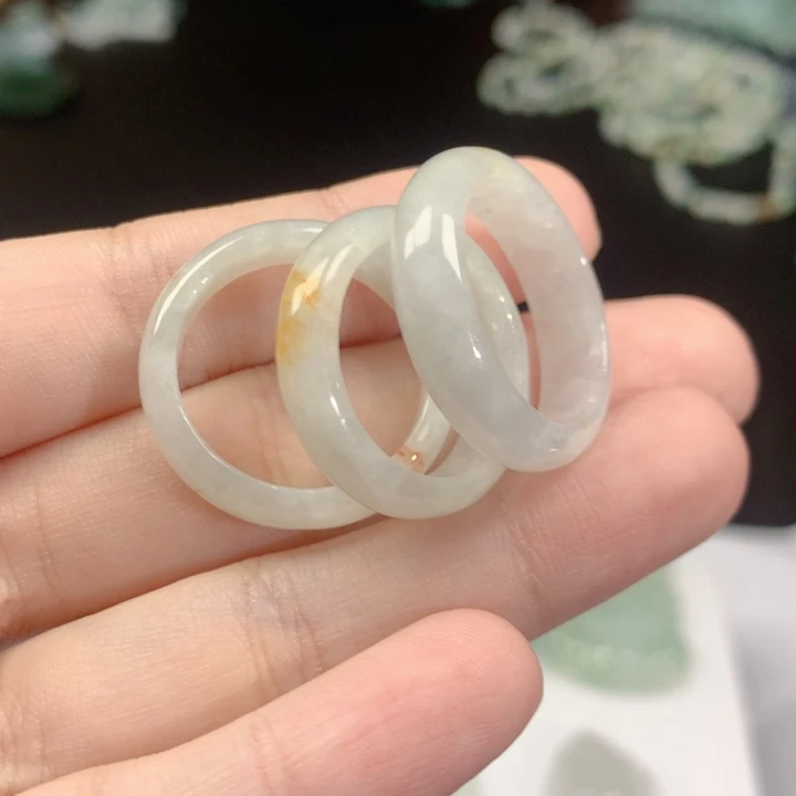 翡翠未镶嵌颈饰纯天然a货翡翠