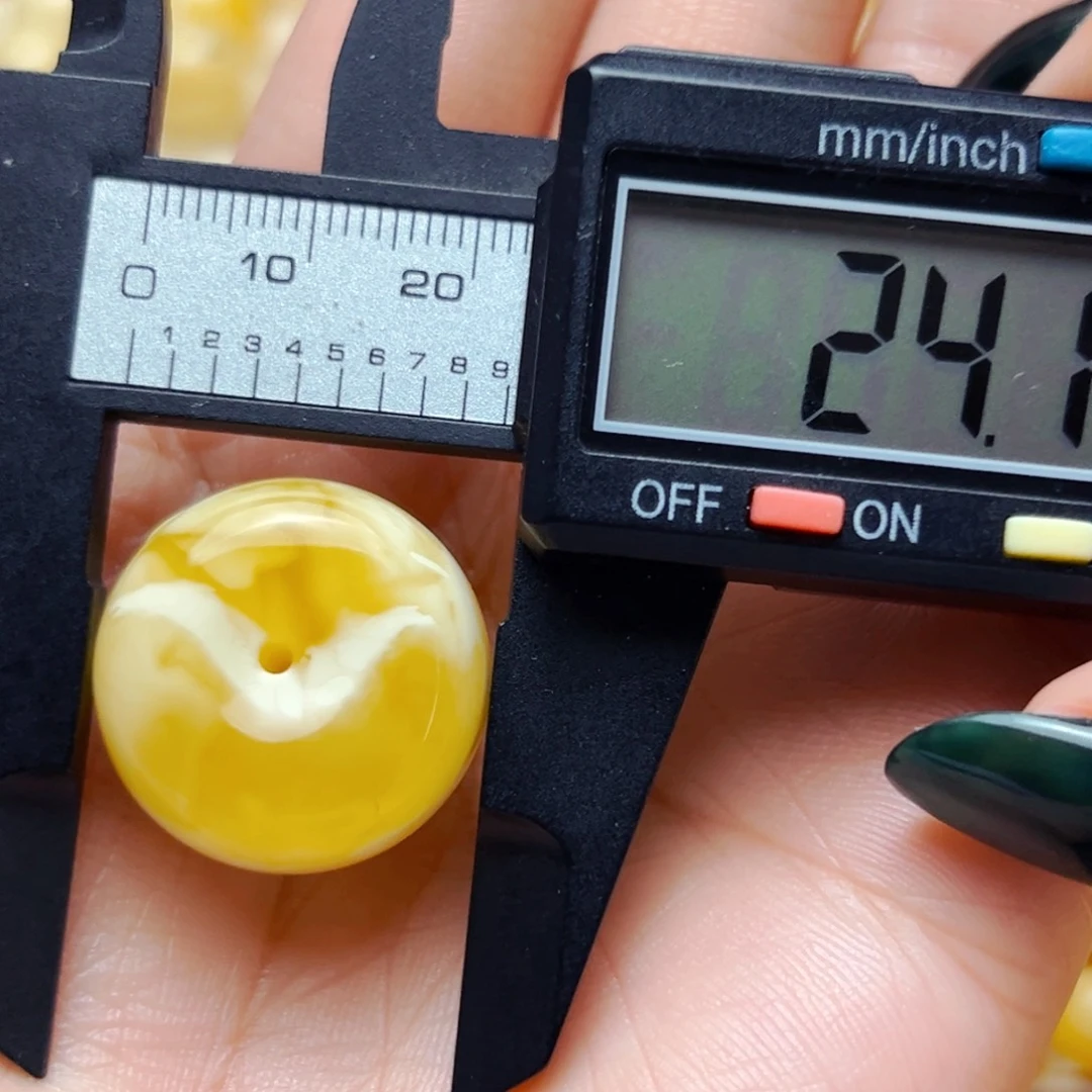 未镶嵌蜜蜡裸石24mm墩子 5.75g