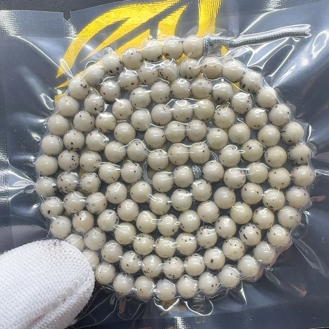 吊坠星月菩提26梵天冰白通体龙蛋6圆108