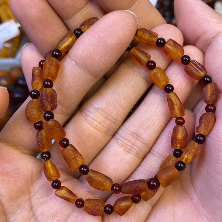 未镶嵌琥珀珠宝奇石多样性发其一