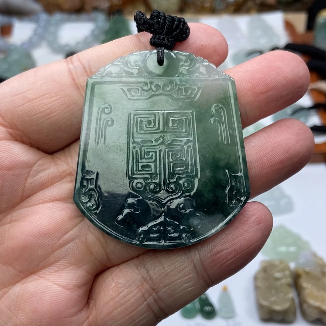 翡翠未镶嵌颈饰仿古无事牌  天然缅甸ａ货翡翠
