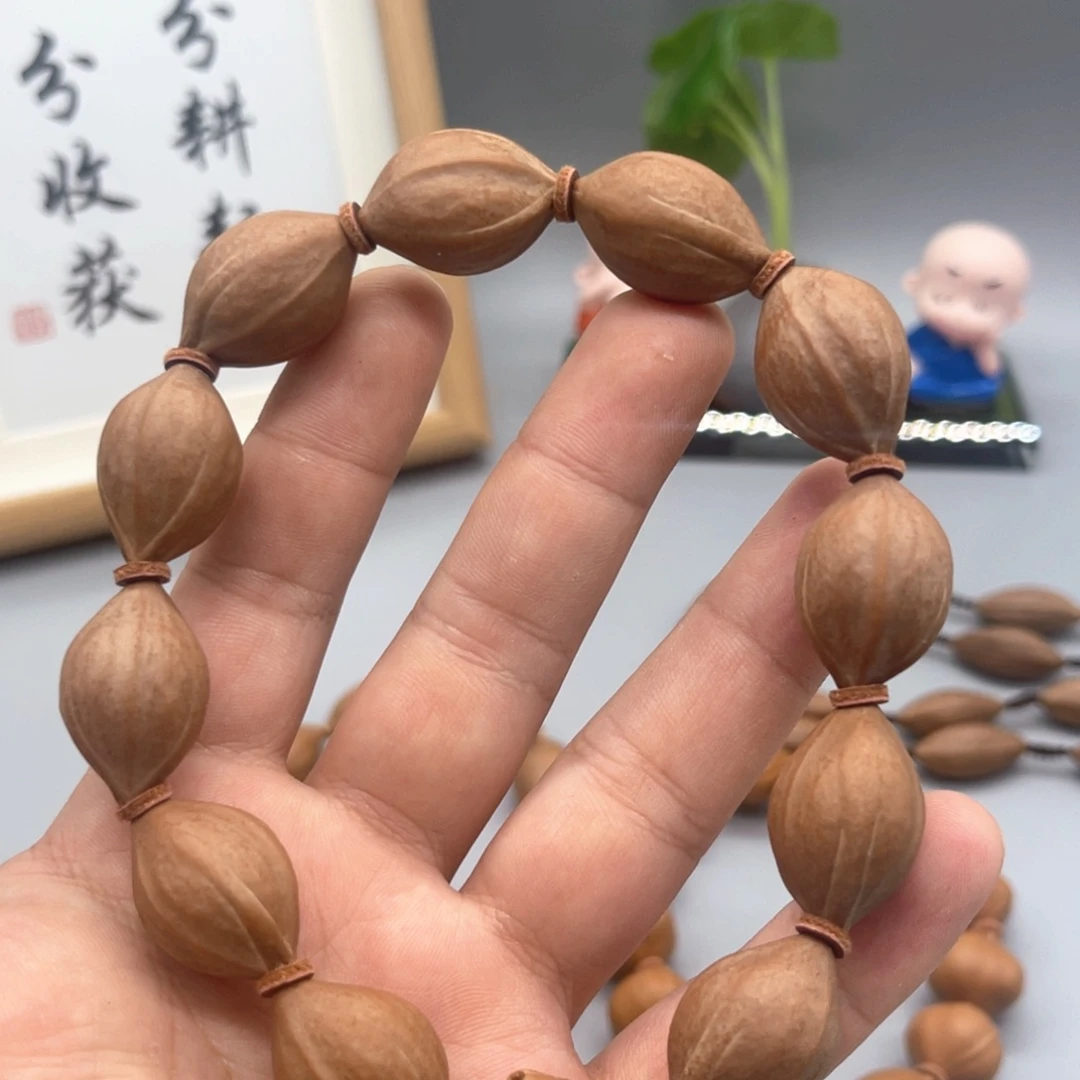 橄榄核手串/手链三面佛