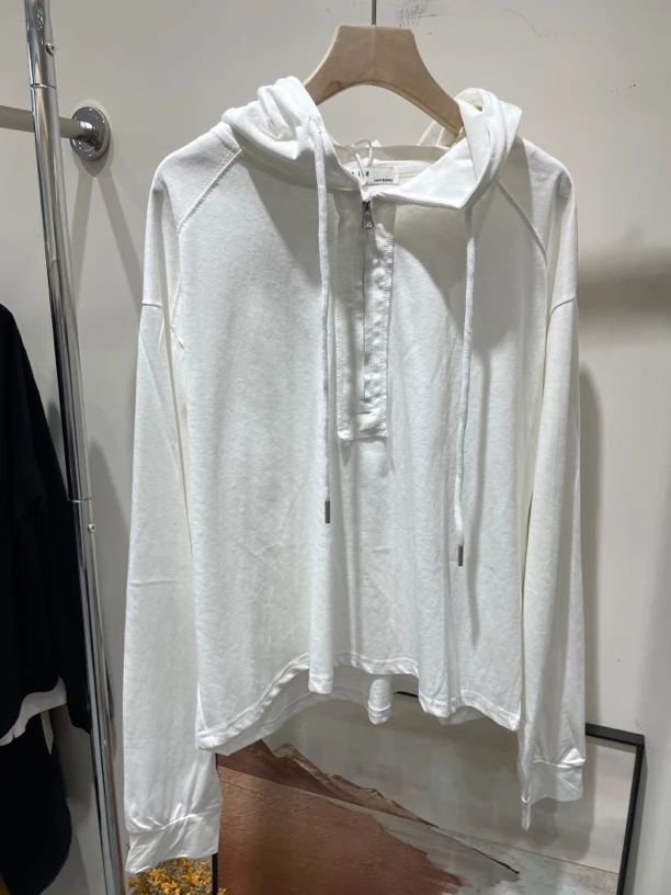 Qixi | 七喜【731】常规连帽长袖宽松型薄款秋季卫衣女款