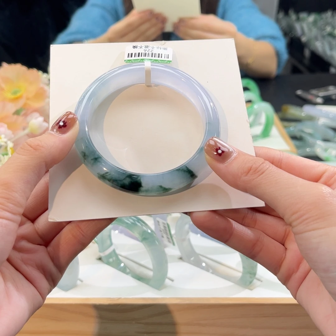 翡翠手镯未镶嵌编号226