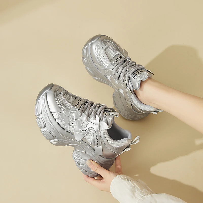 Daphne/达芙妮网面透气小白鞋厚底系带休闲运动鞋女圆头老爹鞋