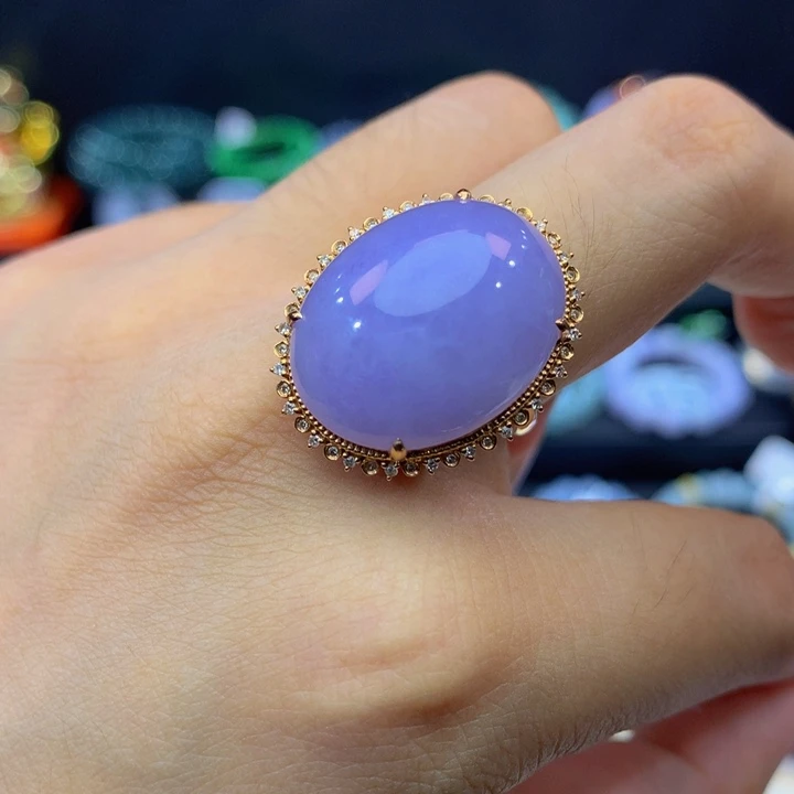 翡翠18K金镶嵌颈饰翡翠