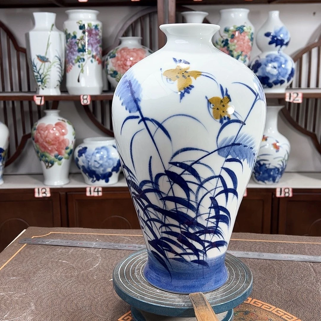 摆件景德镇陶瓷梅卢