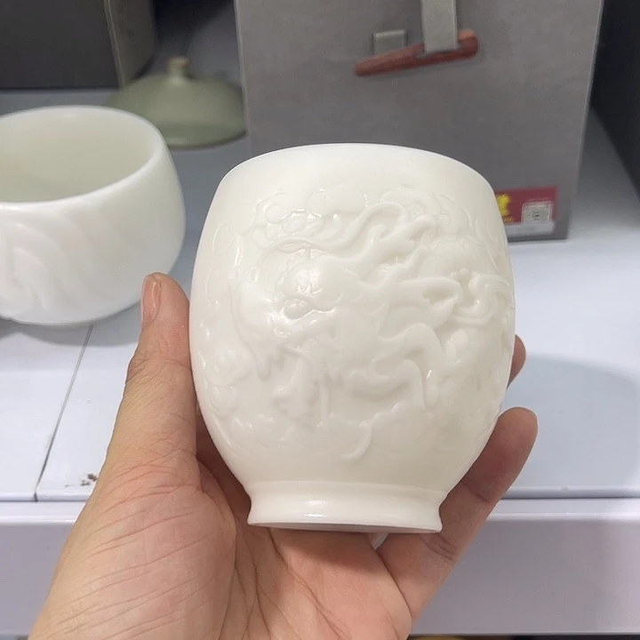 福利待遇多多哦哦哦