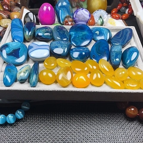 玛瑙/玉髓颈饰未镶嵌清**月