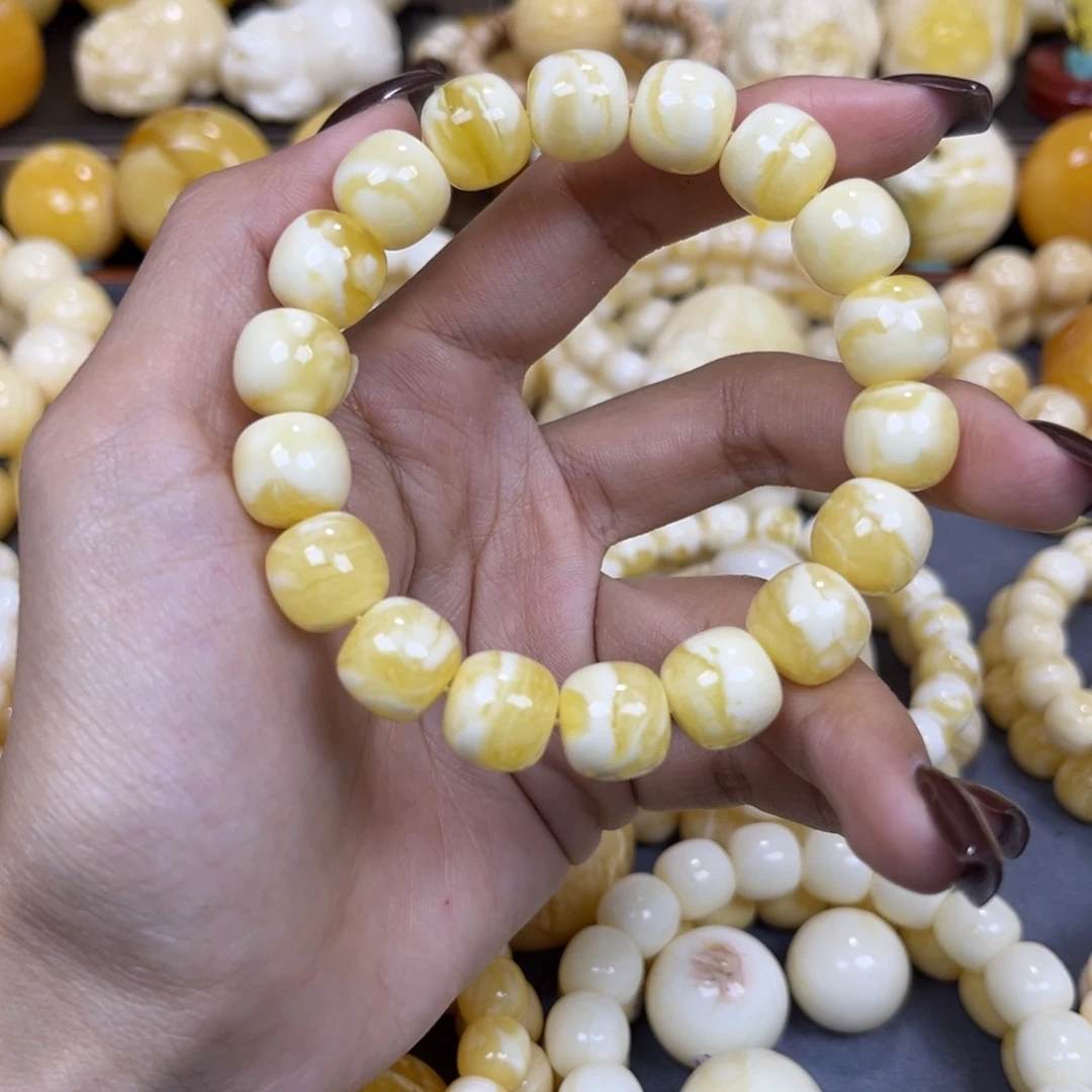 琥珀未镶嵌手串……