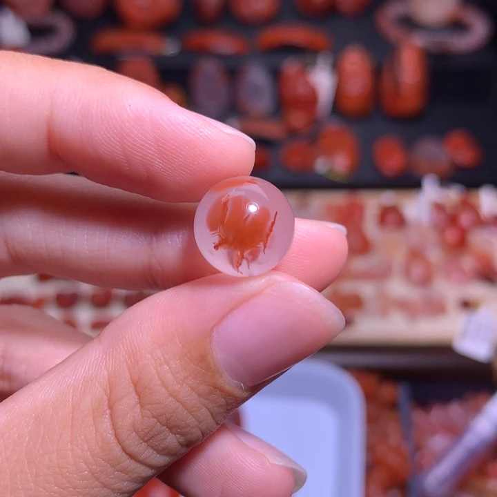 南红玛瑙未镶嵌珠宝半成品飘花单珠