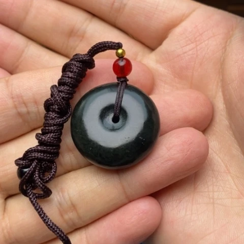 和田玉未镶嵌颈饰迷****鱼