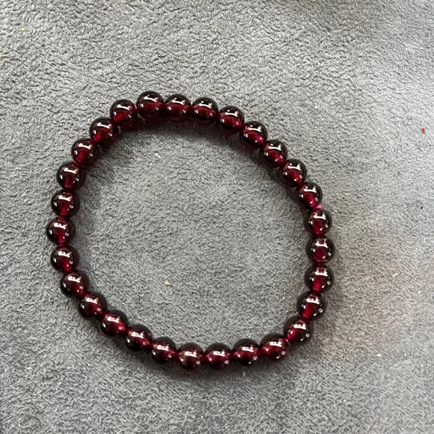 石榴石手串5-6mm-3153