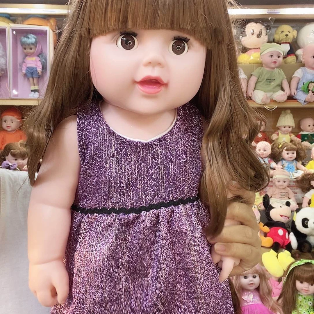 塑料软糖胶娃娃玩具