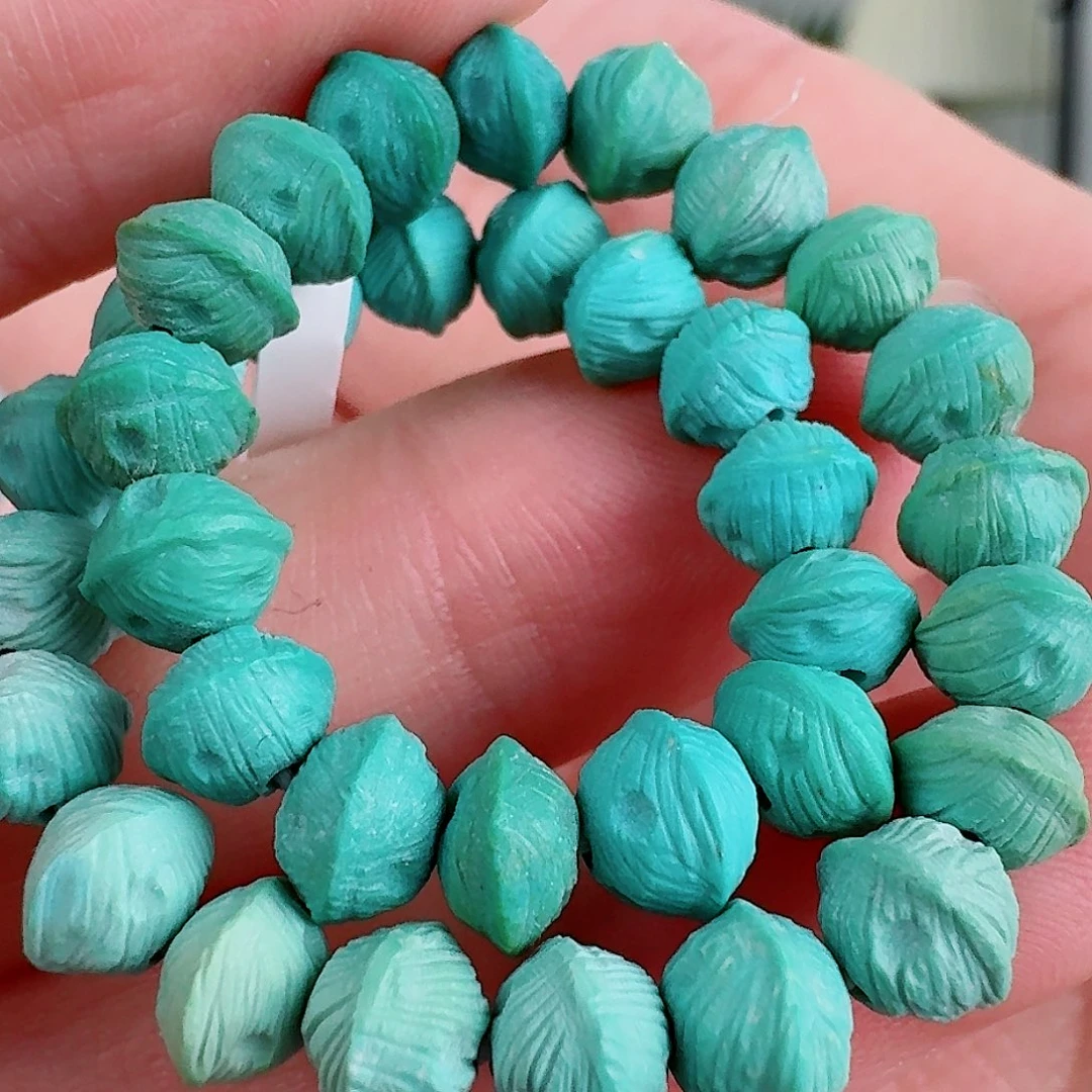 未镶嵌绿松石珠宝奇石