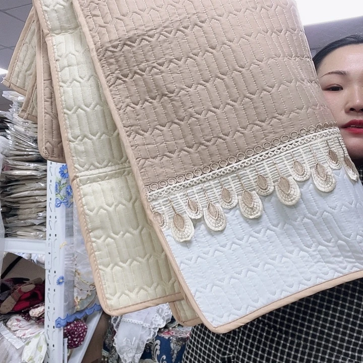 毛绒啦咯啦咯啦咯啦咯啦