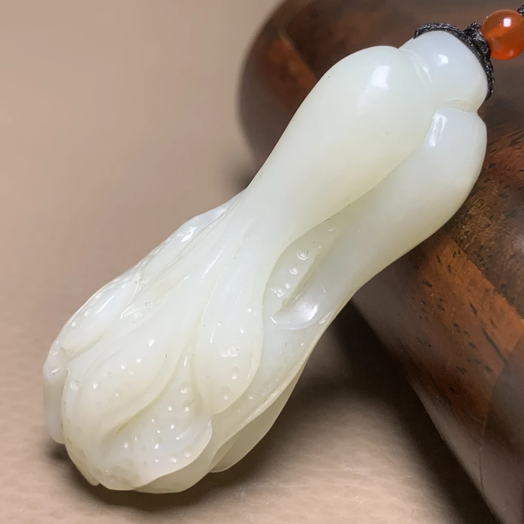 D1618珠宝玉石精选和田玉吊坠
