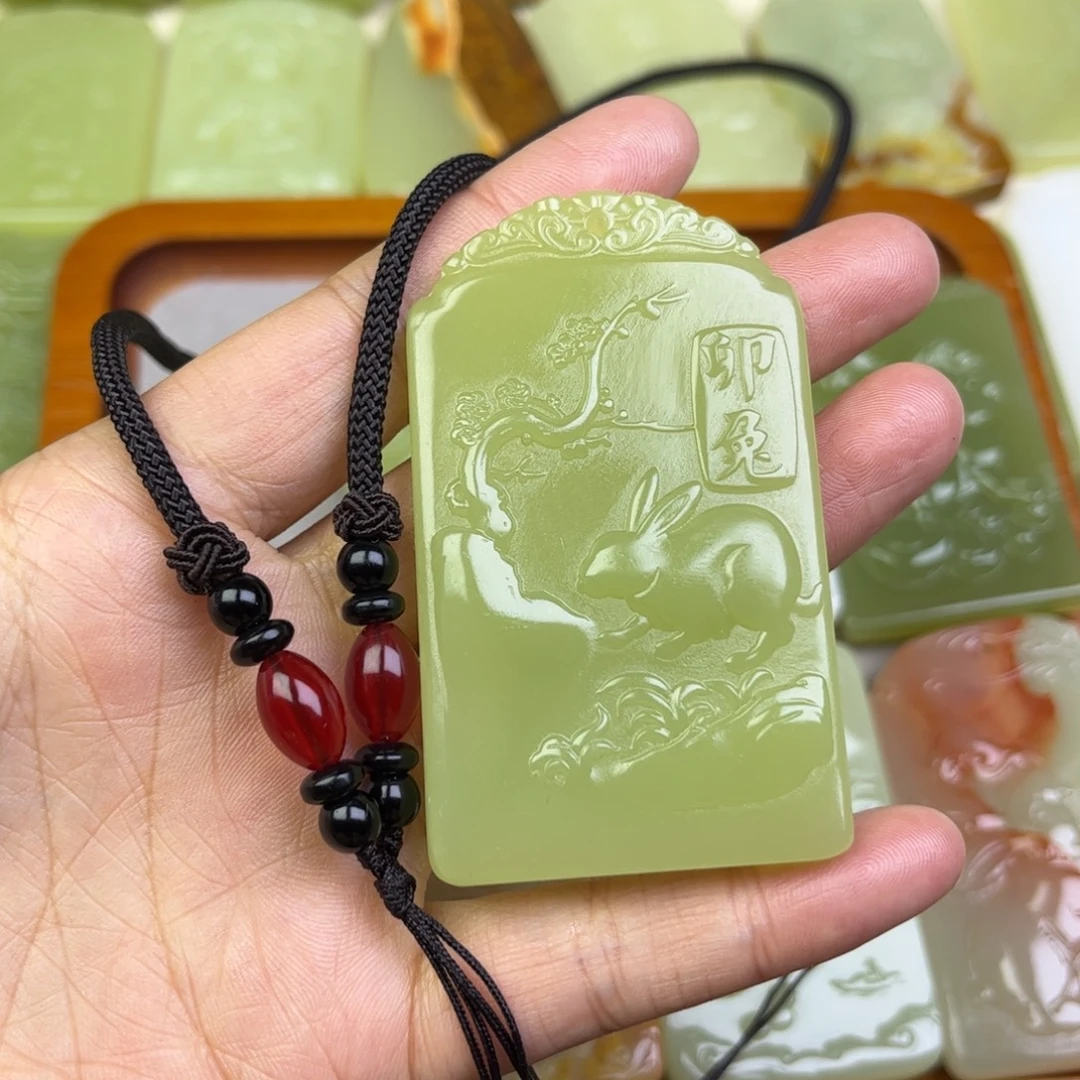 新疆昆仑山料兔子