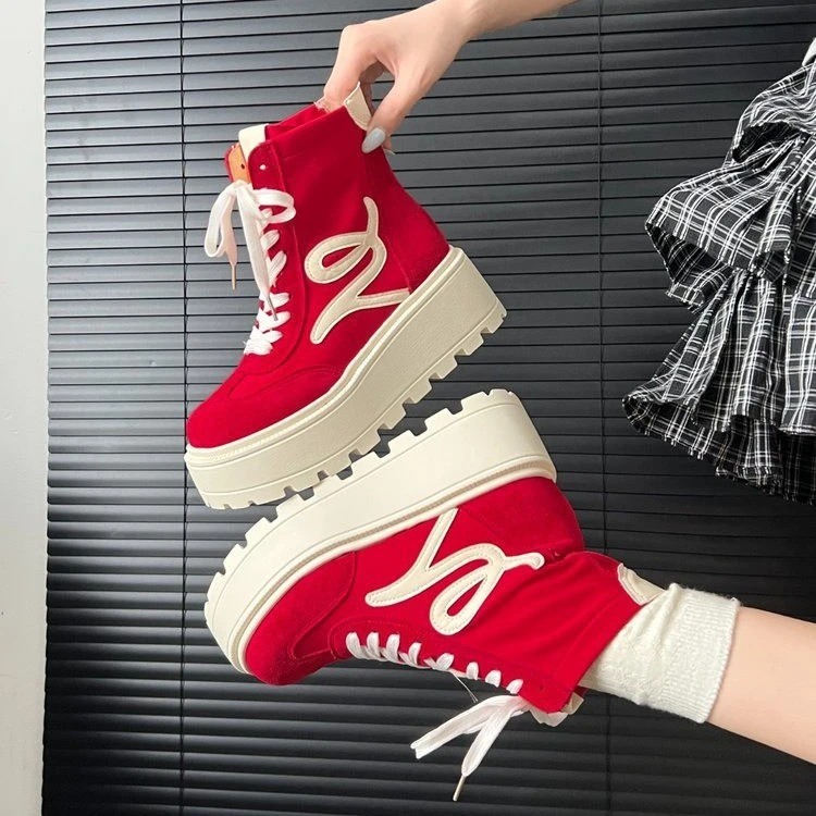 女秋冬小短靴高跟裸靴季新款厚底高帮时尚经典休闲女士马丁靴