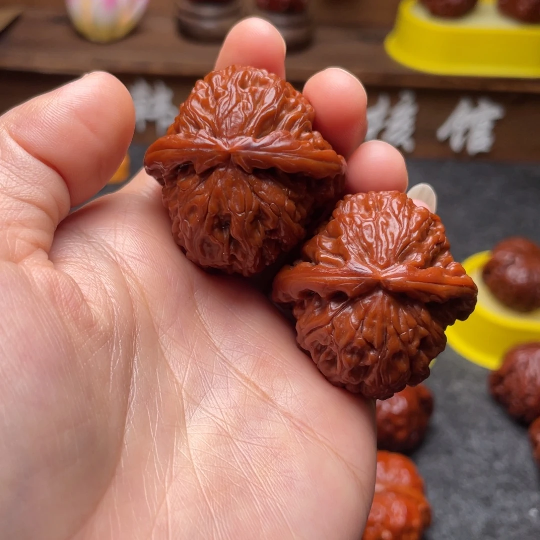 吊坠文玩核桃文玩核桃 手把件 白狮子 39