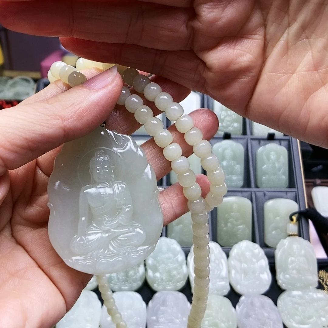 和田玉颈饰未镶嵌云****1