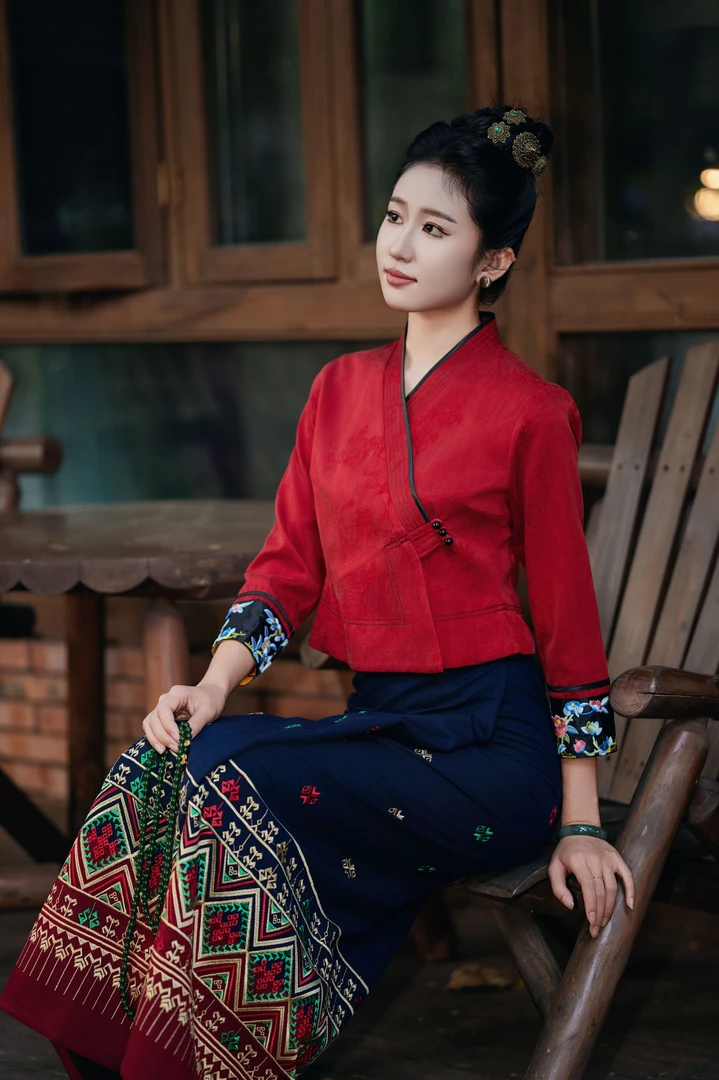 玉家人《曼西丽》西双版纳民族服饰傣装穿搭气质泼水节民族复古风