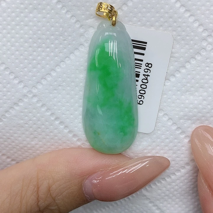 颈饰18K金镶嵌翡翠