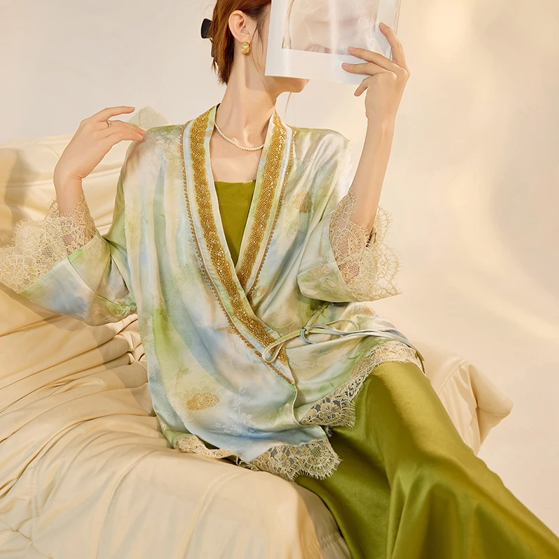 国风新中式高级刺绣钉珠蕾丝设计感开衫晕染色优雅款外套女 N4100