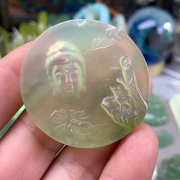 蛇纹石玉挂坠未镶嵌